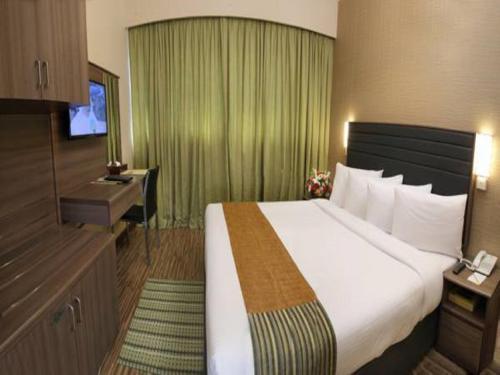 Oasis Deira Hotel Dubai Exteriör bild