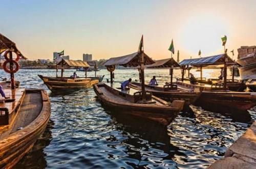 Oasis Deira Hotel Dubai Exteriör bild